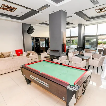 Hotel apartamentowy Saint Constantine Miasto Kos