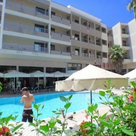 Saint Constantine Hotel apartamentowy