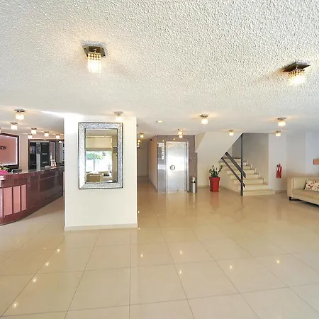 Saint Constantine Aparthotel