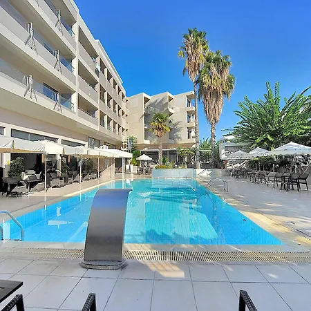 Aparthotel Saint Constantine 3*