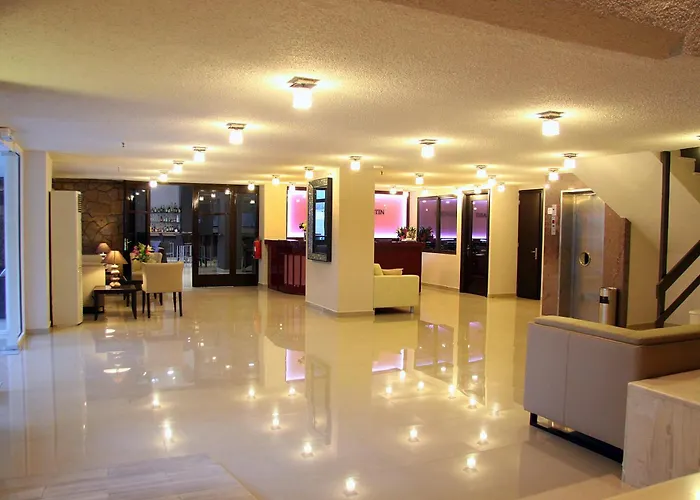 Lägenhetshotell Saint Constantine 3*