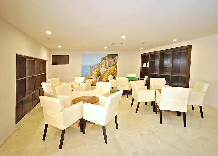 Saint Constantine 3* بلدة كوس