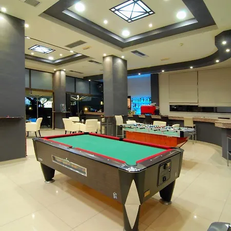 Ξενοδοχείο με διαμερίσματα Saint Constantine Κως Πόλη